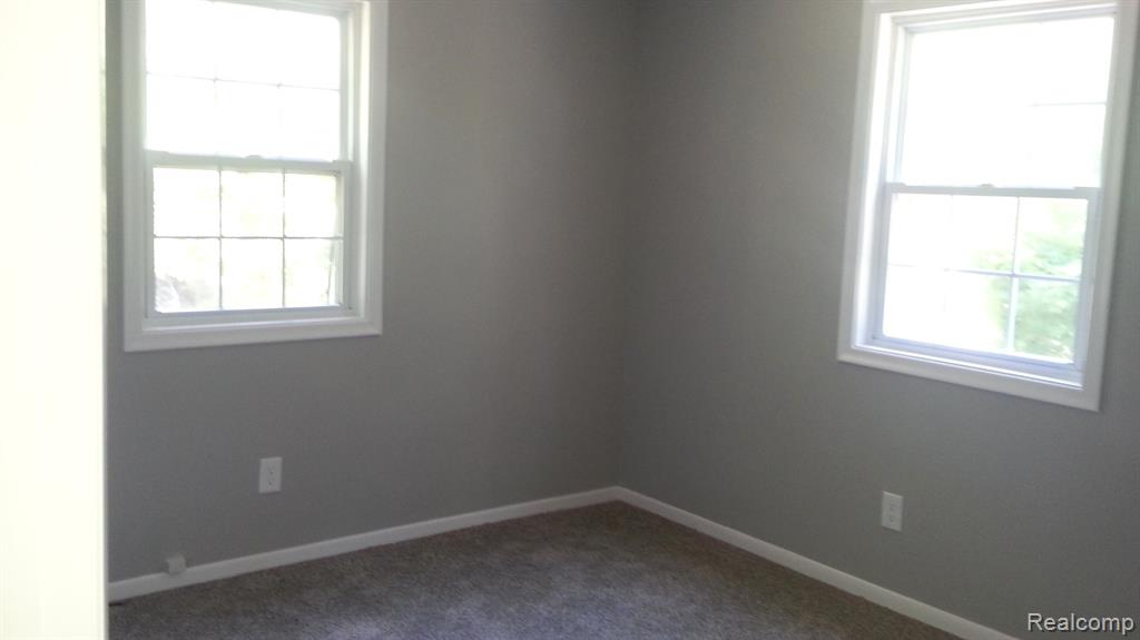 80 Myron Street, Ortonville, MI 48462 — Photo 31
