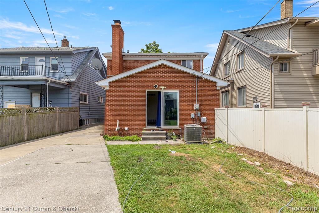 5110 Maple Street, Dearborn, MI 48126 — Photo 41