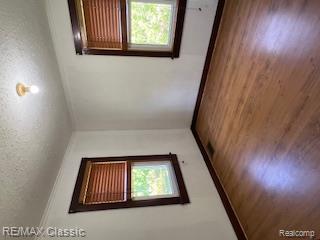 2534 Edgemere Street, Commerce Twp, MI 48382 — Photo 13