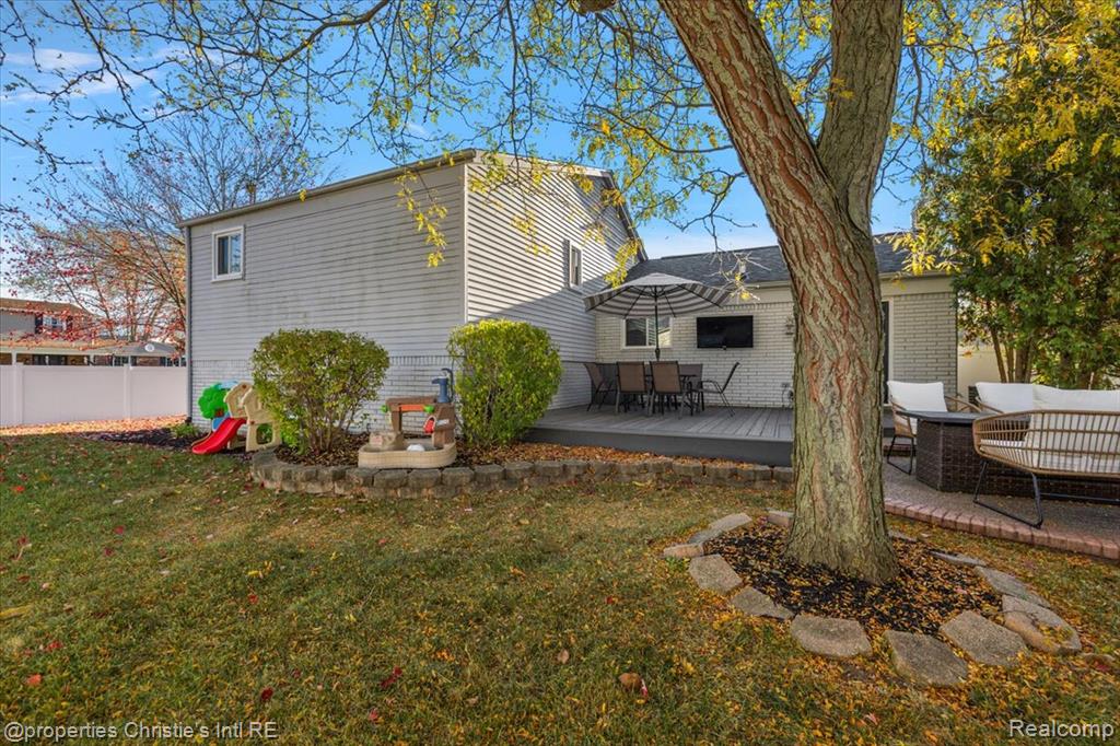 15900 Cumberland Street, Riverview, MI 48193 — Photo 64