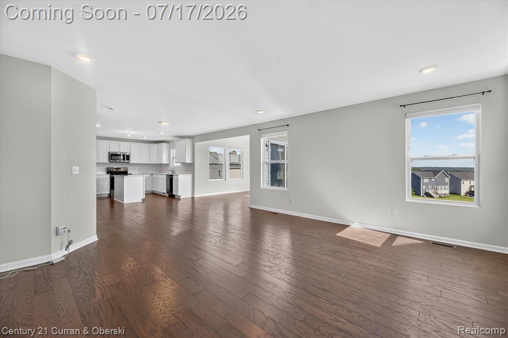 8404 Capstone Drive, White Lake, MI — Photo 10