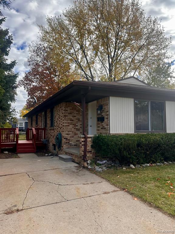 406 N ALICE Avenue, Rochester, MI 48307 — Photo 2