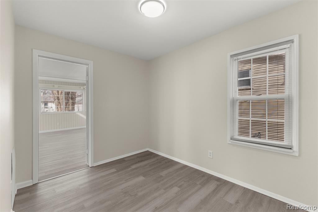 7534 Pelham Road, Taylor, MI — Photo 16
