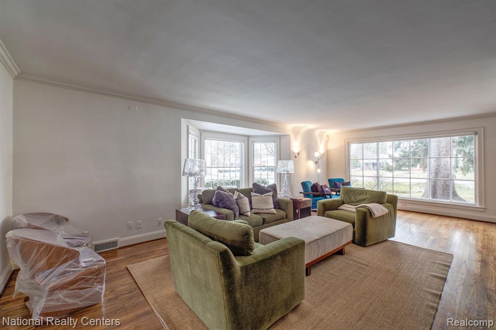 645 ARLINGTON Street, Birmingham, MI 48009 — Photo 18