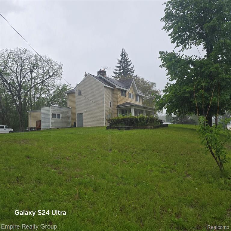 529 Orchard Lake Road, Pontiac, MI 48341 — front exterior