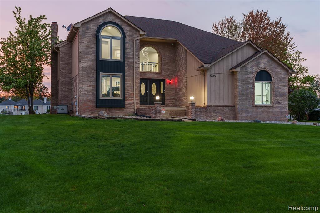 5615 Woodmire Drive, Shelby Twp, MI 48316 — Photo 2