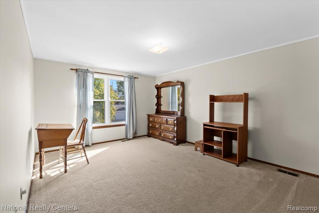 8451 Mannington Road, Canton, MI 48187 — Photo 28