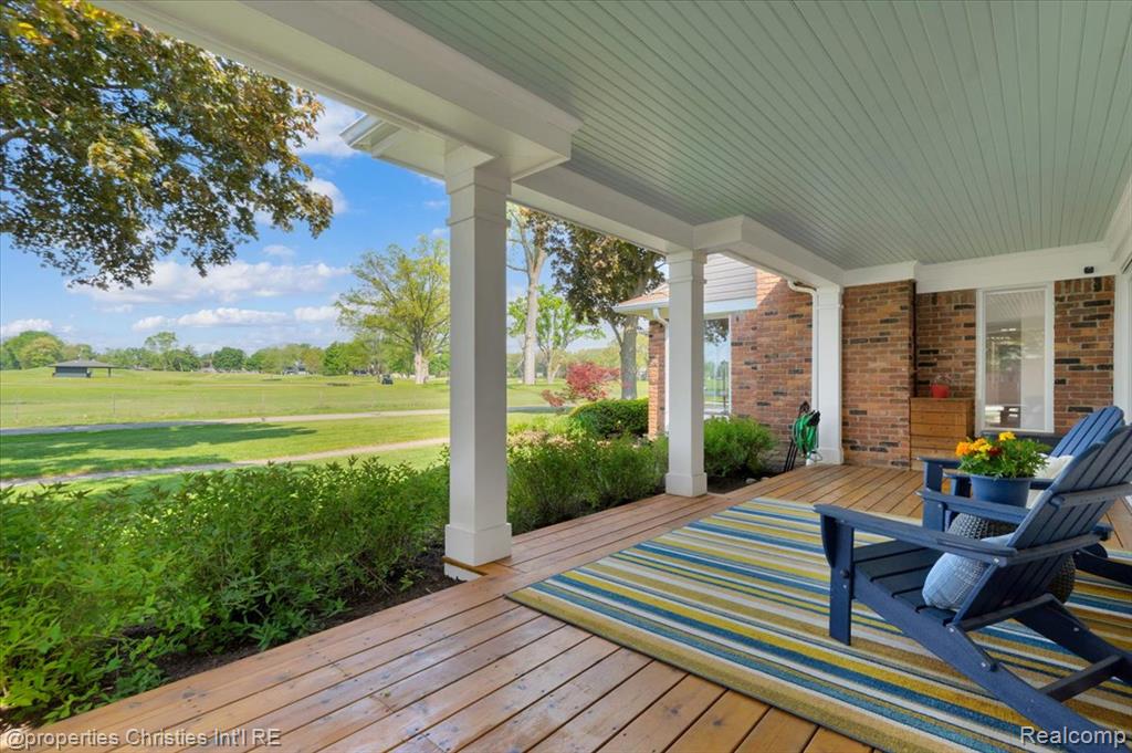 6225 Golfview Drive, Bloomfield Hills, MI 48301 — Photo 3