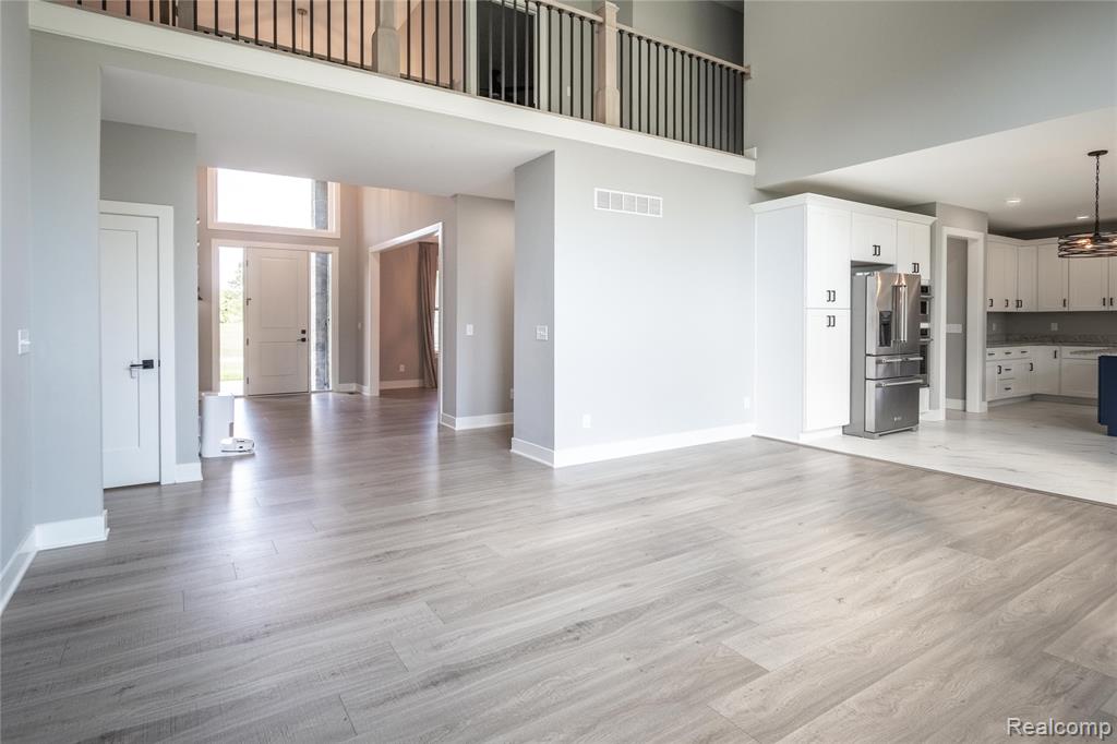 5344 Birch Drive, Springfield, MI — Photo 15