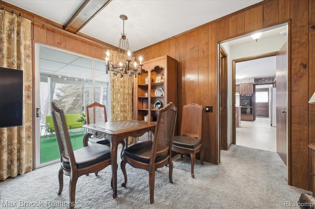 5956 Pinecroft Drive, West Bloomfield, MI — Photo 12