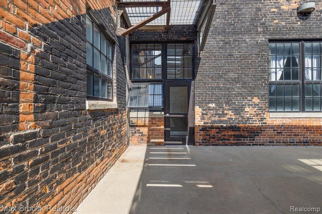 5766 TRUMBULL Street, 108, Detroit, MI 48208 — Photo 25