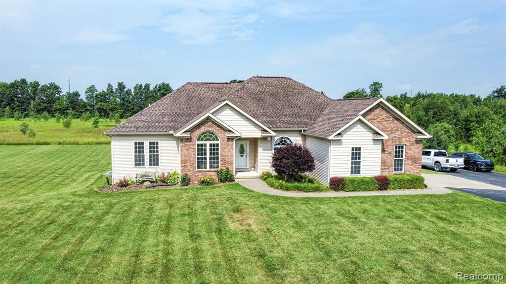 7396 Elms Road, Swartz Creek, MI 48473 — Photo 6
