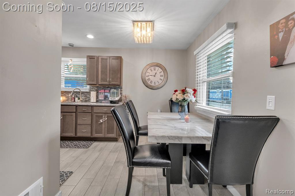 4102 Monroe Street, Dearborn Heights, MI 48125 — Photo 10