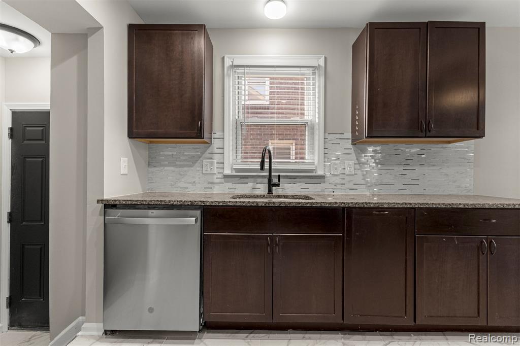 4137 Duplex Avenue, Lincoln Park, MI 48146 — Photo 11