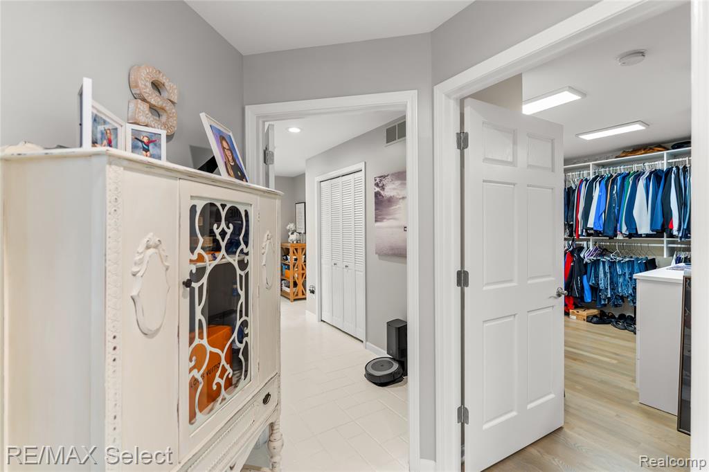 12363 Margaret Drive, Fenton, MI 48430 — Photo 36