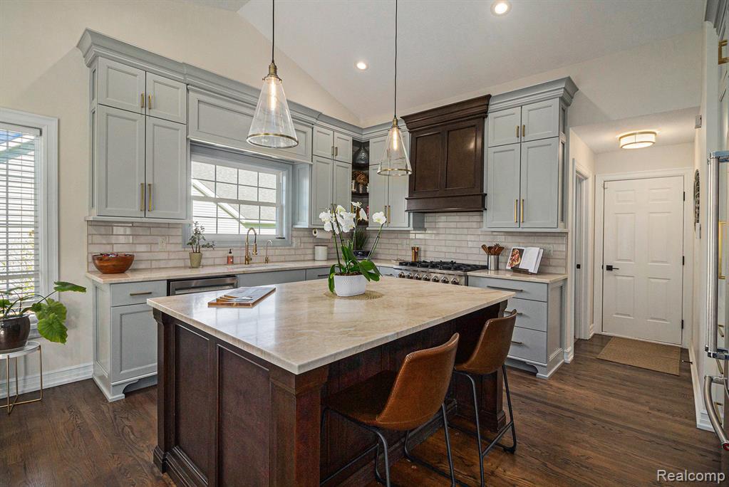 9203 Pine Walk Pass, Linden, MI, 48451