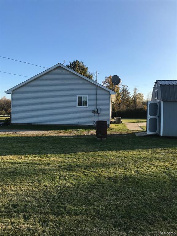 7511 State Road, Burtchville, MI 48059 — Photo 2
