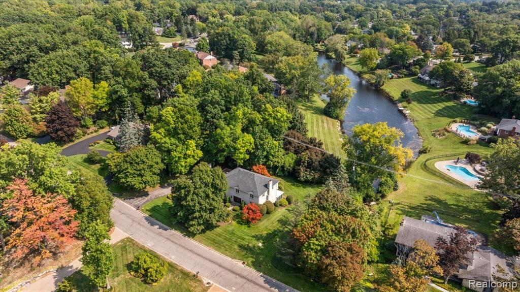 4363 SUNNINGDALE Drive, Bloomfield Hills, MI 48302 — Photo 15