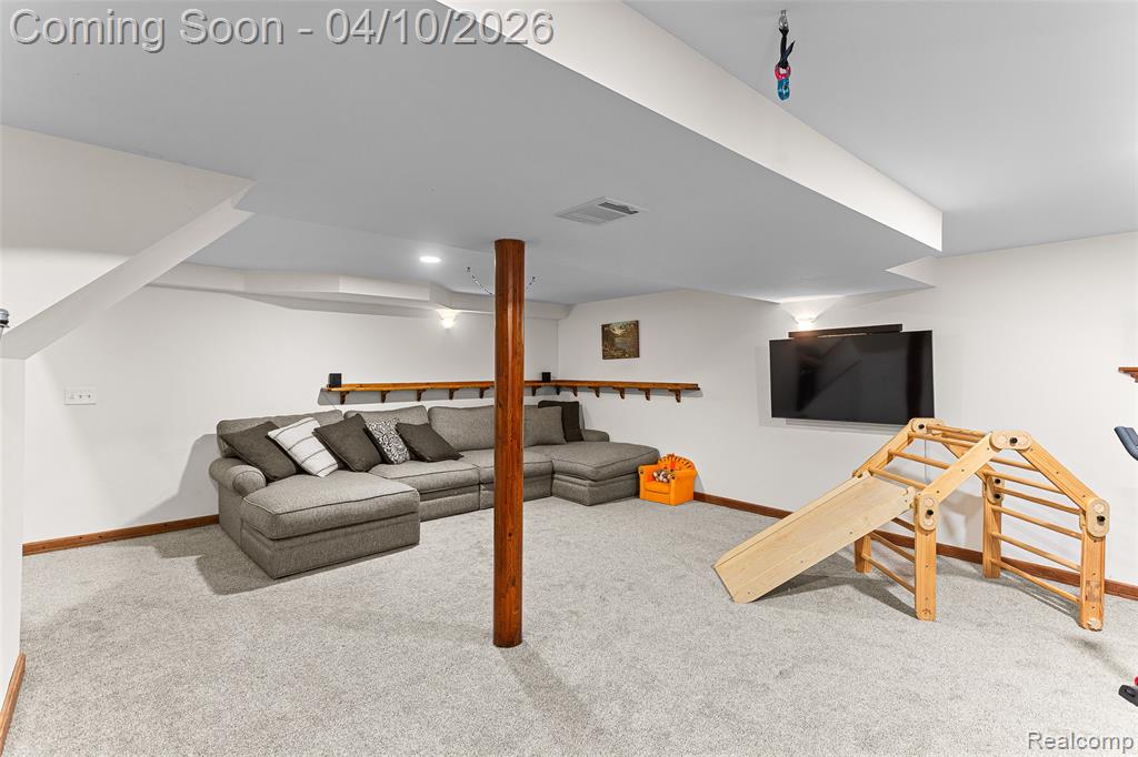 6374 Rickett Road, Brighton, MI 48116 — Photo 37