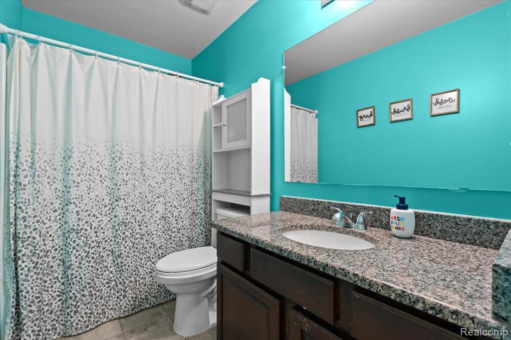 10403 Bouldercrest Drive, South Lyon, MI 48178 — Photo 22