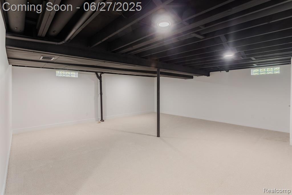 4054 ANTIQUE Lane, Bloomfield Hills, MI 48302 — Photo 27