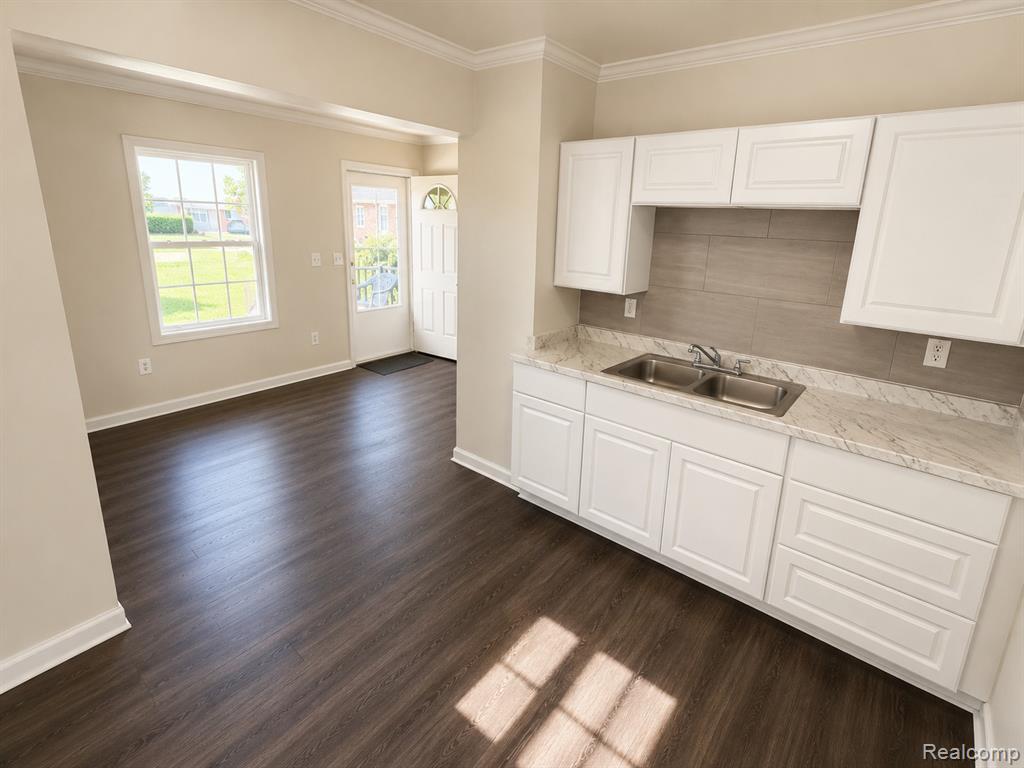 7509 Mettetal Street, Detroit, MI 48228 — Photo 3