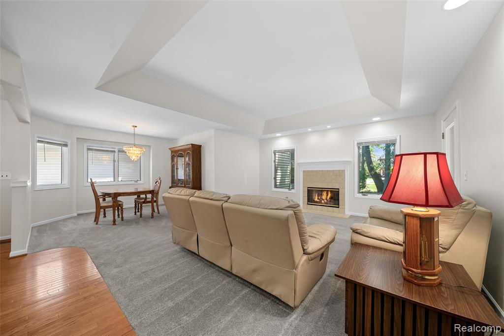 21425 Archwood Circle, Farmington Hills, MI 48336 — Photo 12