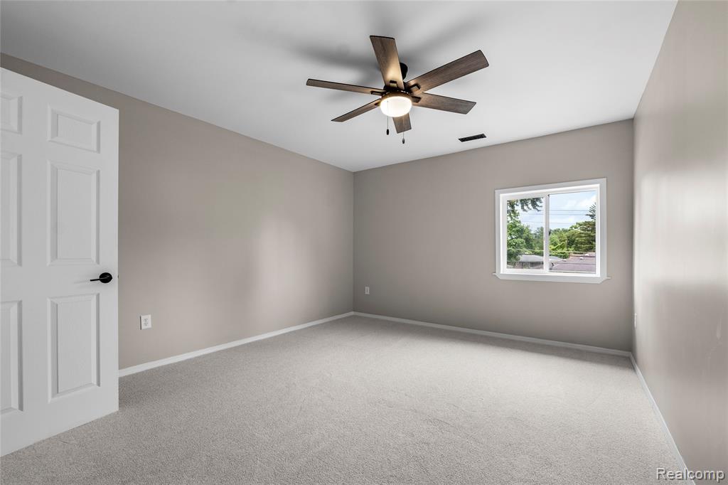 24790 Ashley Court, Redford, MI 48239 — Photo 31
