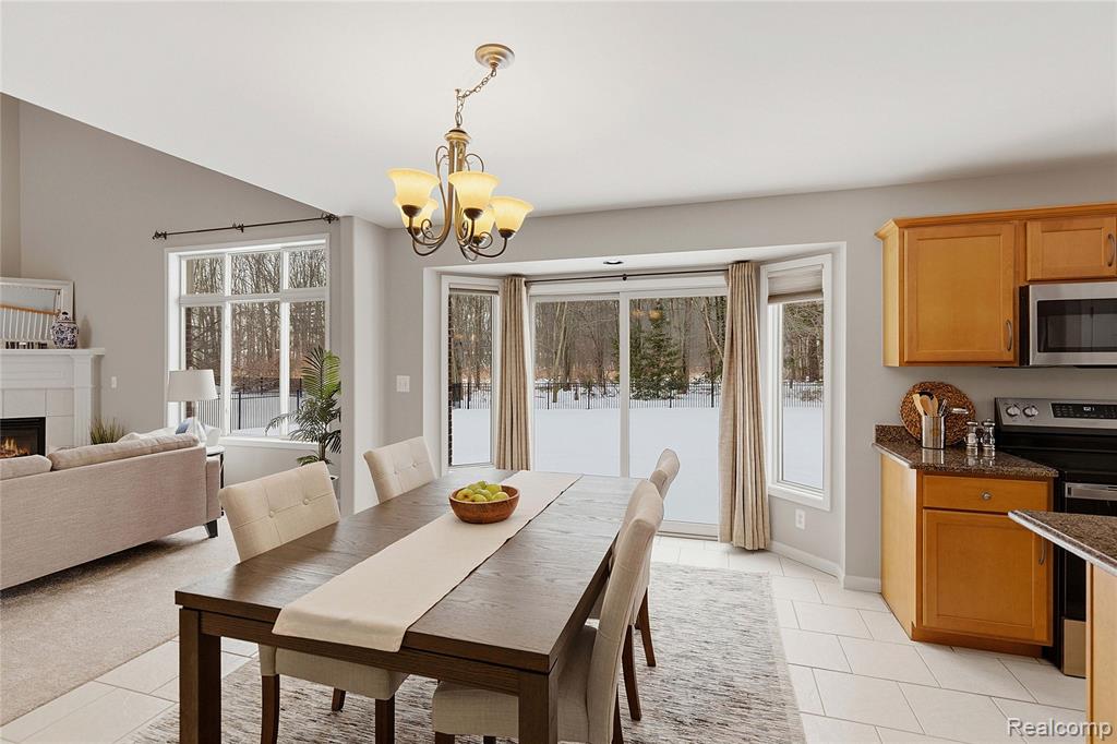46448 Leanna Drive, Macomb, MI 48044 — Photo 18