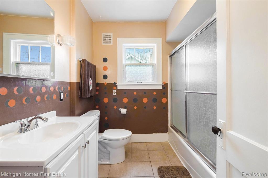 115 PARK Avenue, Holly, MI 48442 — Photo 12