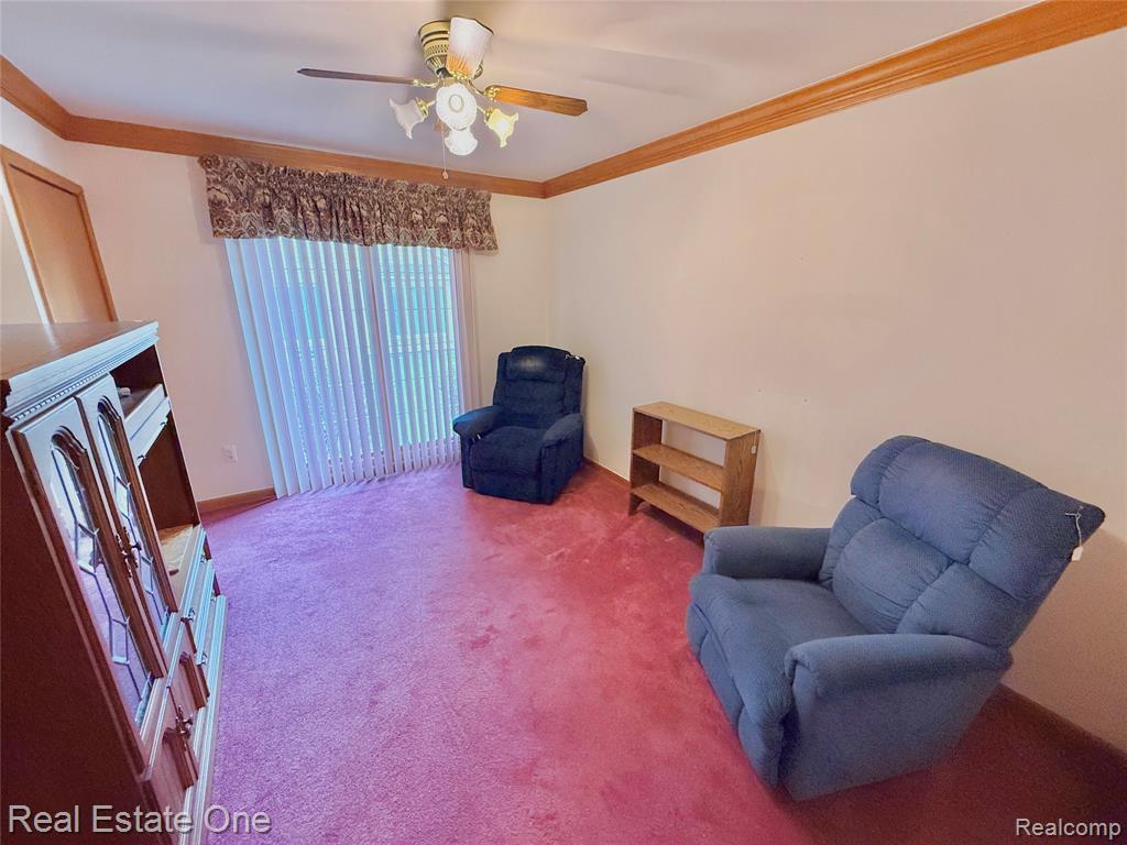 42827 Matthew Drive, Sterling Heights, MI 48313 — Photo 25