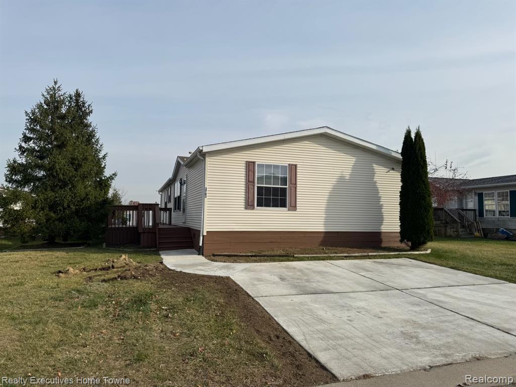 3763 CROSS CREEK, Dryden, MI 48428 — Photo 33