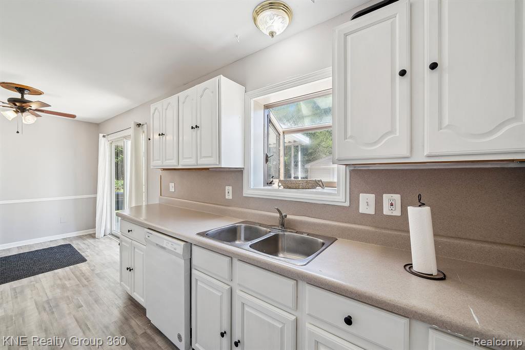1395 BYRON Avenue, Ypsilanti, MI 48198 — Photo 17