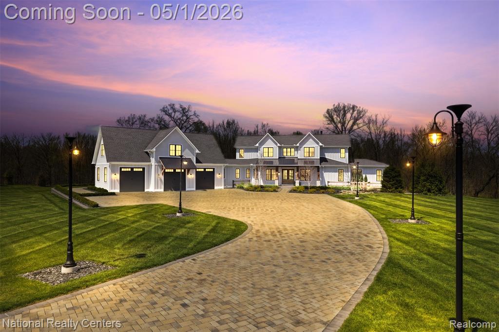 Featured Listings Featured Listings