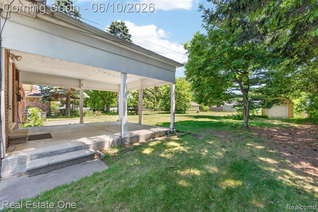 9421 Pine Street, Taylor, MI 48180 — Photo 29