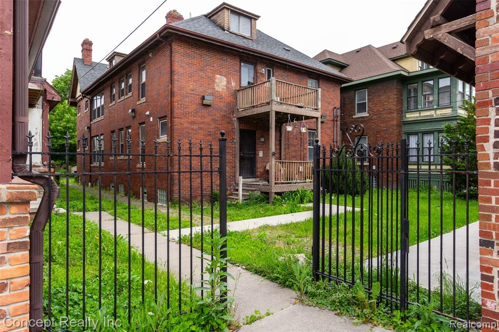 440 E FERRY Street, Detroit, MI 48202 — Photo 41