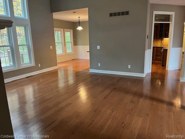 7942 River Run Drive, Brighton, MI 48116 — Photo 11