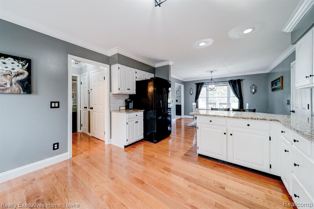 4238 FAIRWAY Drive, Fort Gratiot, MI 48059 — Photo 18