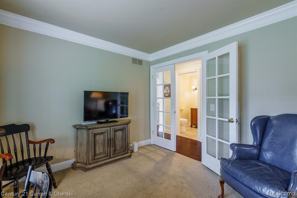 439 COVINGTON Court, Northville, MI 48168 — Photo 28