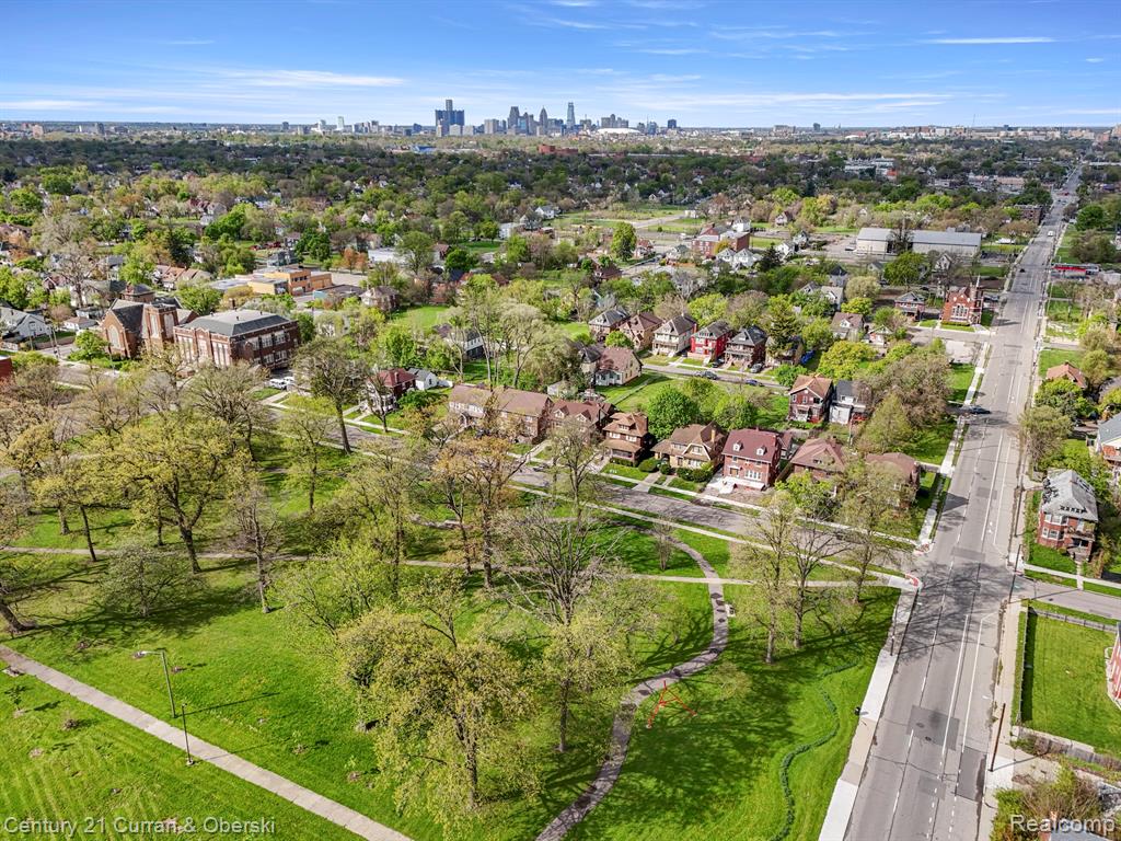 4815 Iroquois Street, Detroit, MI 48214 — Photo 51
