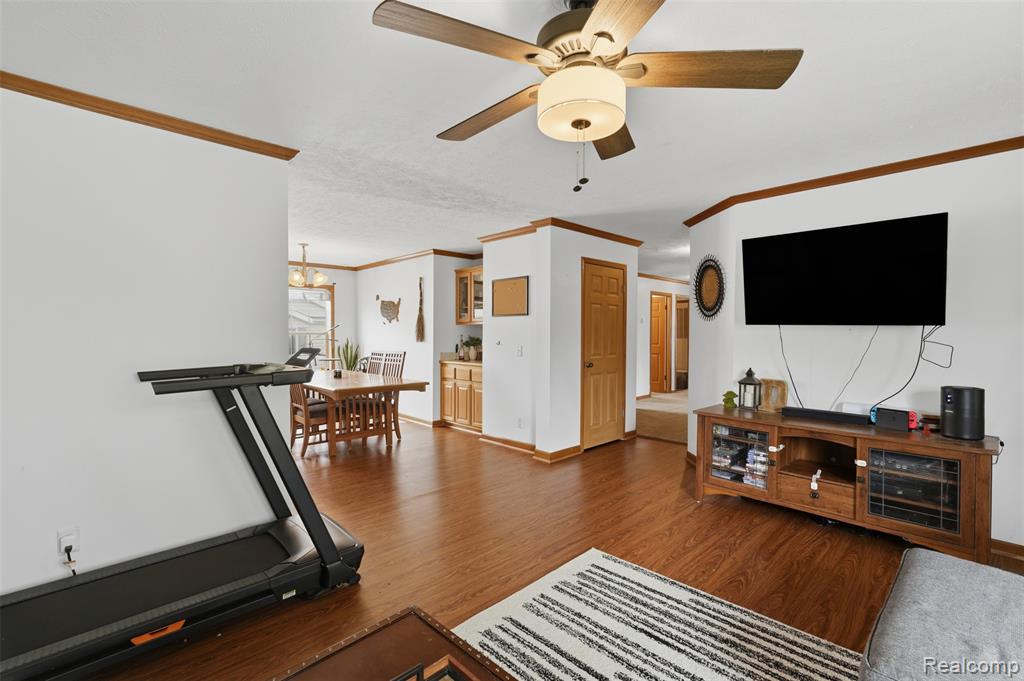 11105 Wood Run Circle, South Lyon, MI 48178 — Photo 6