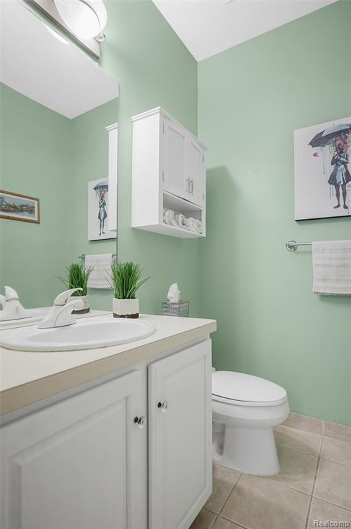 16822 Lochmoor Circle W, Northville, MI 48168 — Photo 22