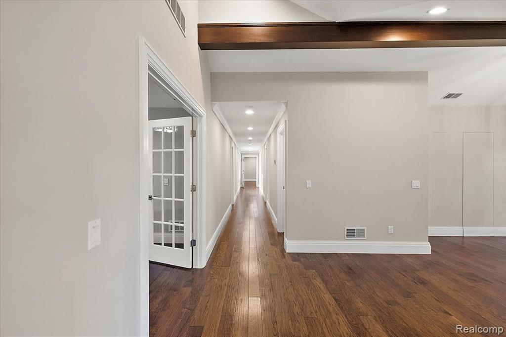 5741 Snowshoe Circle, Bloomfield Hills, MI 48301 — Photo 29