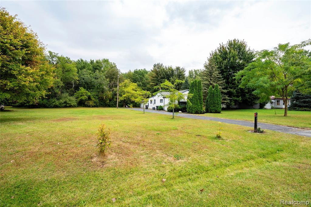 8883 Beech Daly Road, Taylor, MI 48180 — Photo 5