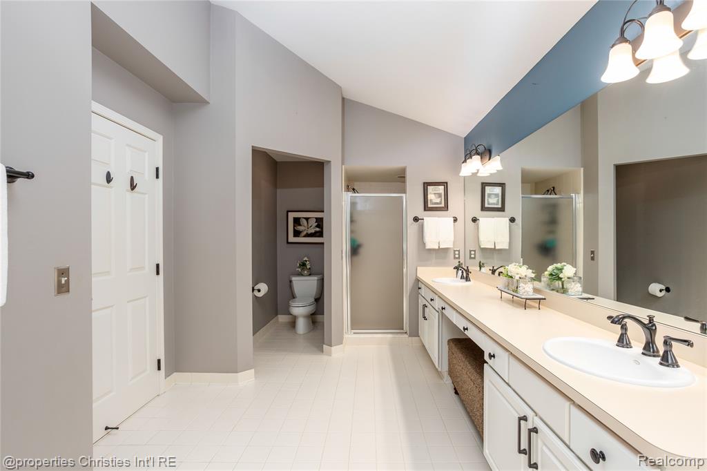 47320 Autumn Park Court, Novi, MI — Photo 30