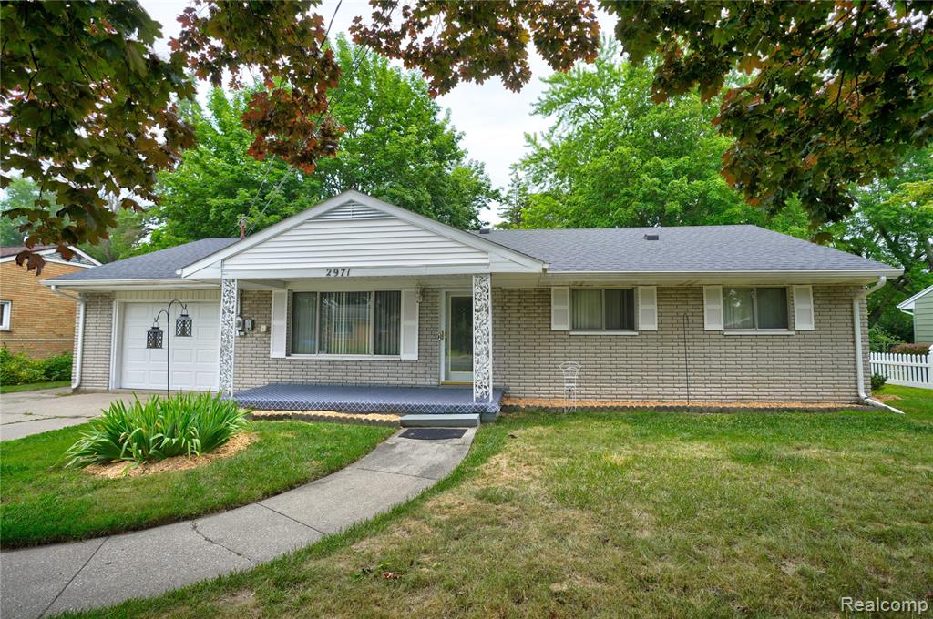 2971 Welland Drive, Saginaw, MI 48601 — Photo 2