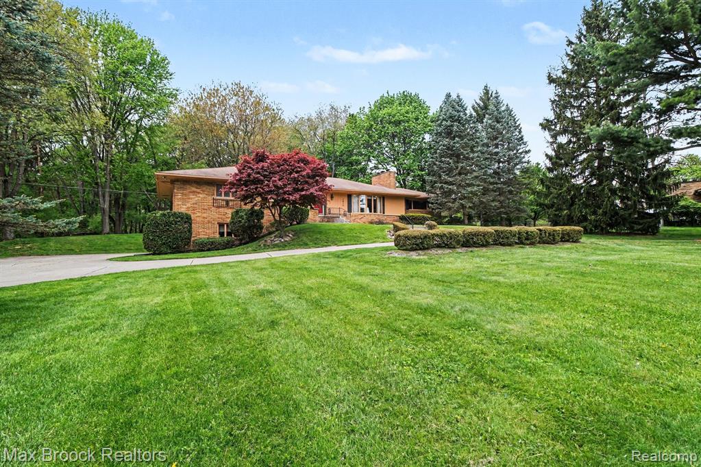2870 Thedford Road, Bloomfield Hills, MI 48304 — Photo 29