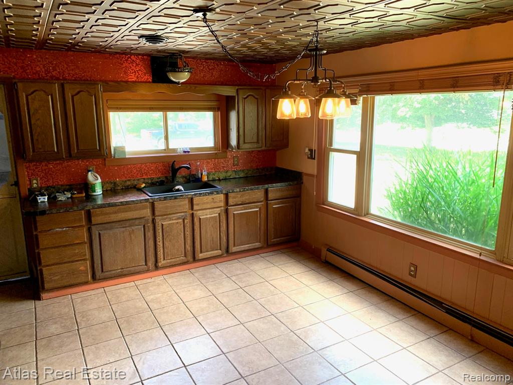 6201 S Main Street, Clarkston, MI — Photo 11