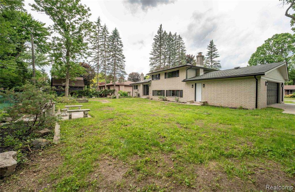 6742 Canterbury Court, Shelby Twp, MI 48316 — Photo 40