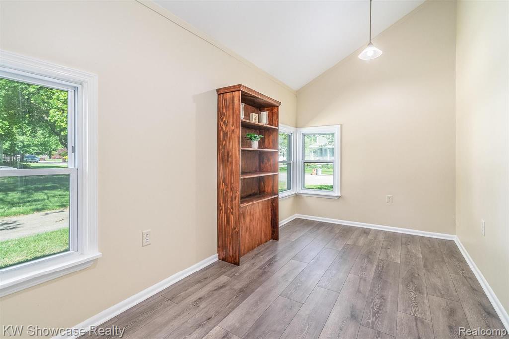 71 W Wabash Avenue, Belleville, MI 48111 — Photo 13